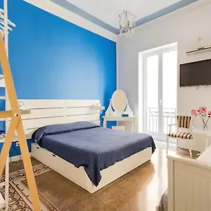 https://charmie-flat.palermohotels.org