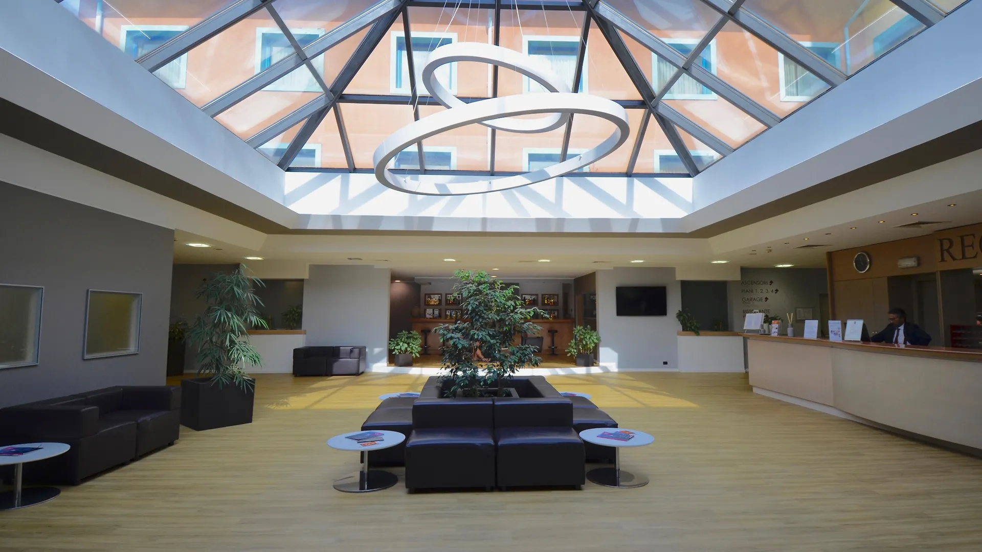 Hilton Garden Inn Milan Malpensa Somma Lombardo 4*,