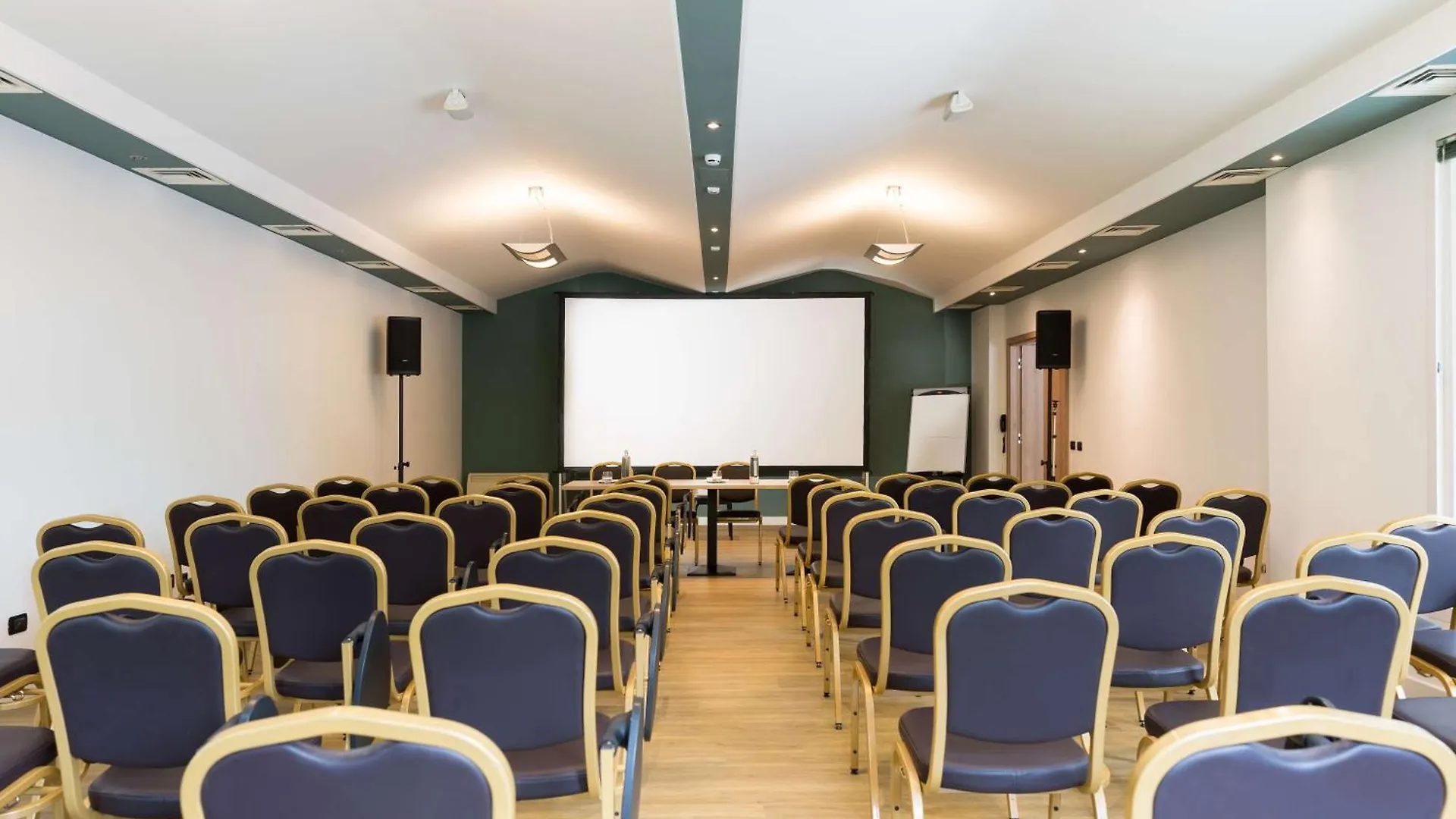 **** Hotel Hilton Garden Inn Milan Malpensa Somma Lombardo Italy